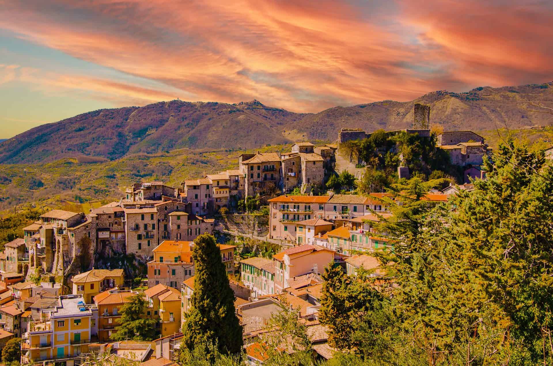 Calici di stelle: un festival di vino, musica e magia sotto le Stelle di Olevano Romano