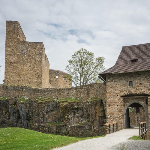 Artena: Il Borgo dei Briganti tra Fascino e Tradizione