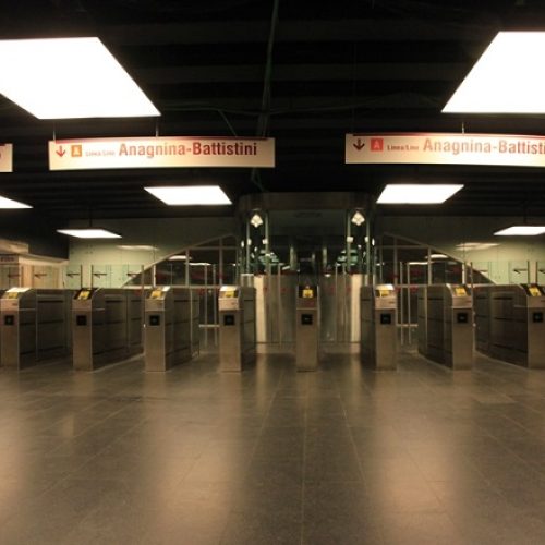 🚇 Metro A: bus sostitutivi tra Termini e Battistini dal 10 al 25 agosto!